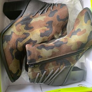 Very Volatile Camo booties